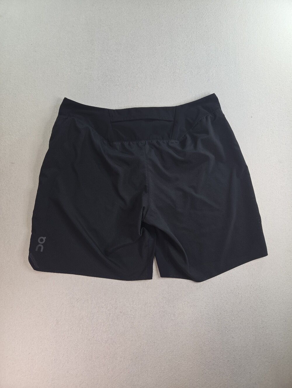 On Running Lightweight Shorts Men’s XXL Black - Picture 4 of 6